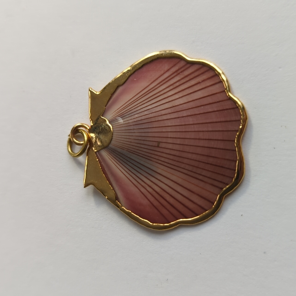 Vintage Gold Dipped Sea Shell Pendant - image 1